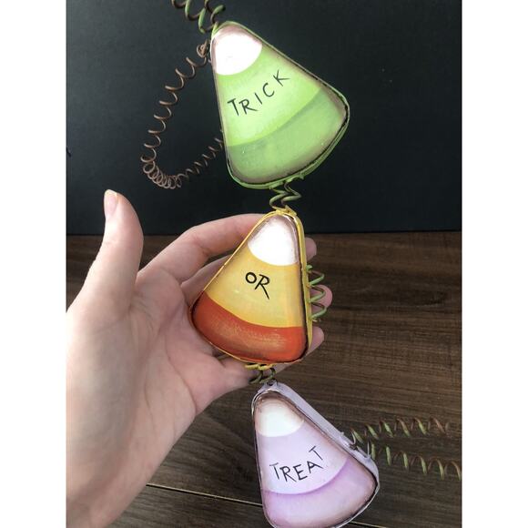 Adams And Company Metal Candy Corn Decor Trick Or Treat Wall Hanging - Picture 6 of 6